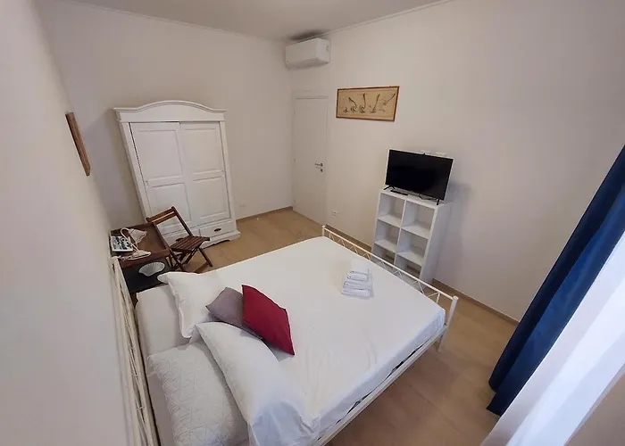 Mediterranee Λα Σπέτσια